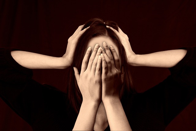 7 Ways a Narcissist Treats You When You're Sick