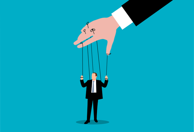7 Things Narcissists Say to Excuse Their Behavior and Keep You Under Control